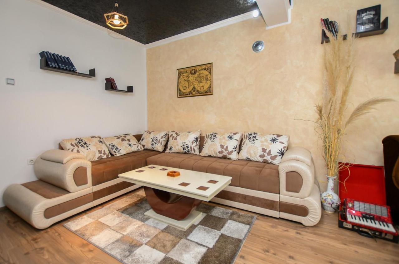 Apartman Pejovic كلادوفو المظهر الخارجي الصورة